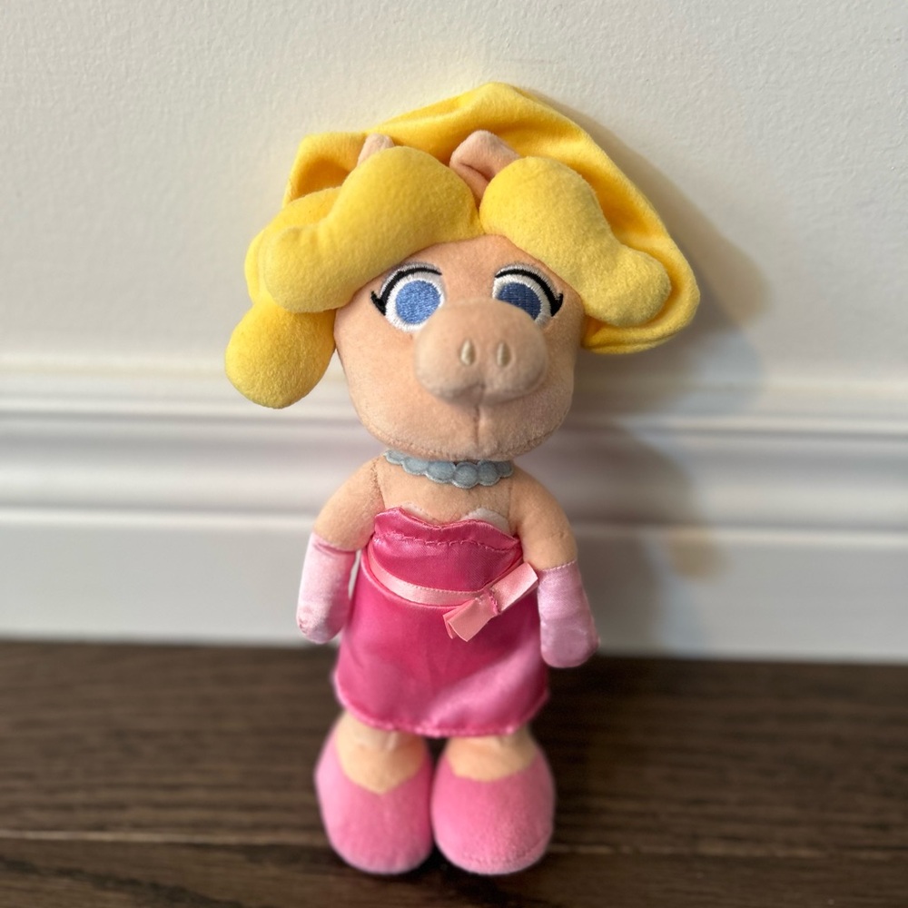 Disney Nuimos Plush The Muppets Miss Piggy Outfit Original